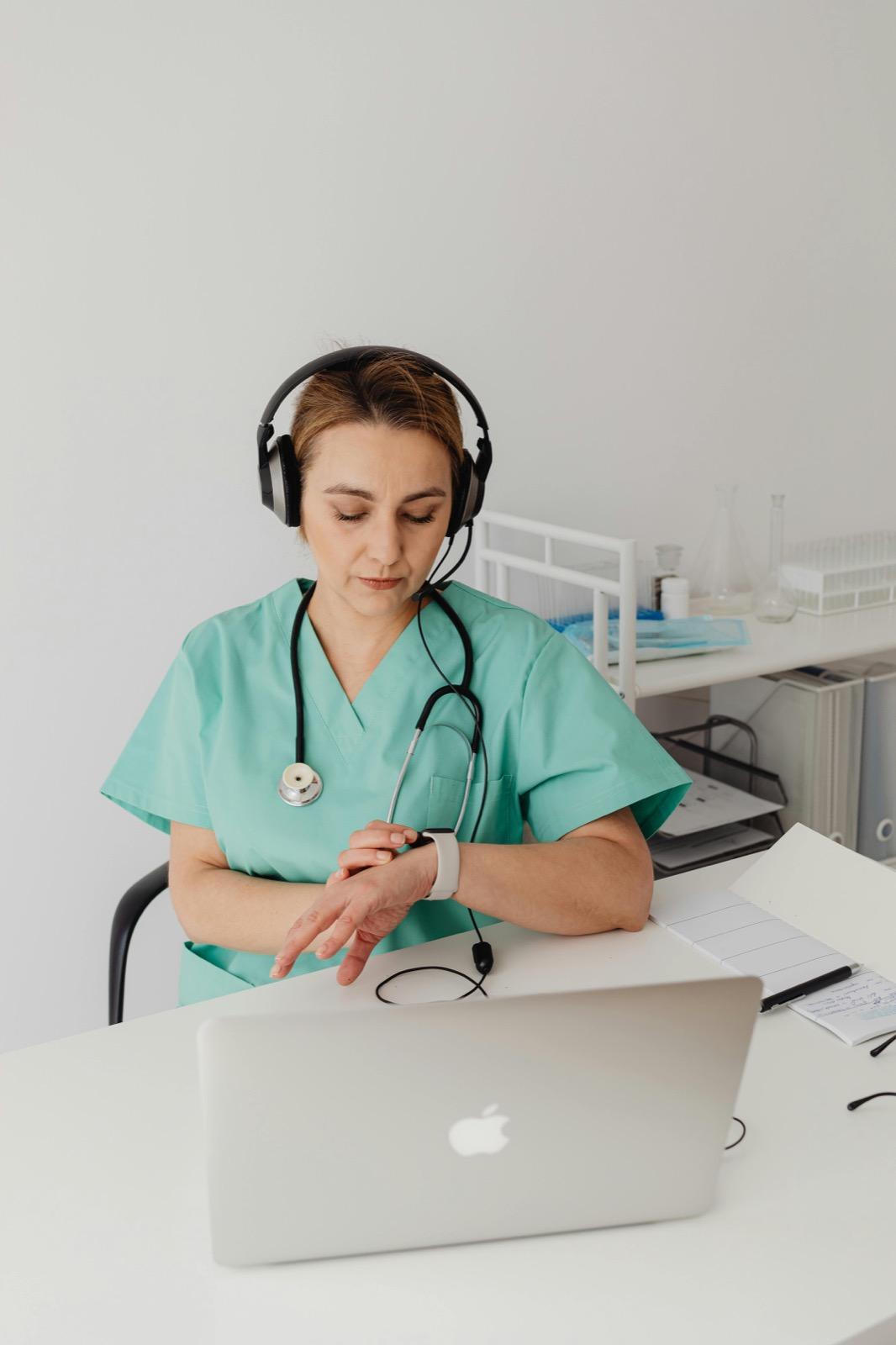 What makes an AI scribe accurate?